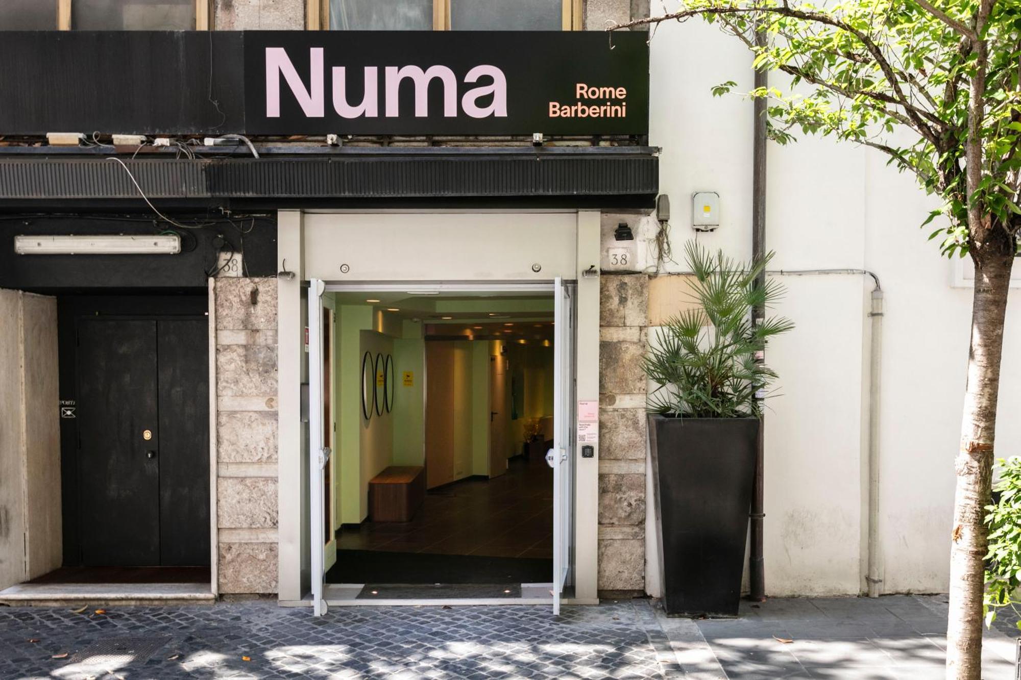 Numa Rome Barberini Aparthotel Esterno foto