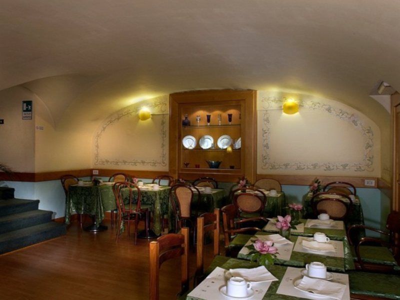 Numa Rome Barberini Aparthotel Ristorante foto